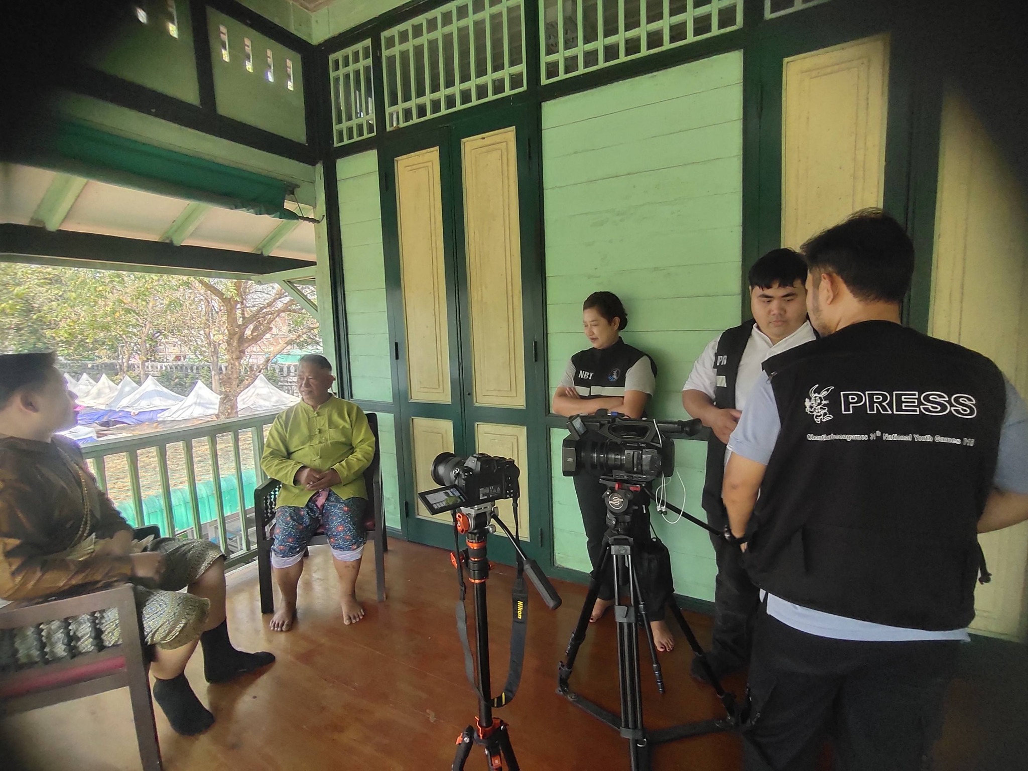 NBT กาญจนบุรี พามาที่งานแผ่นดินสมเด็จพระนารายณ์ ครั้งที่ 38 ที่จังหวัดลพบุรี มาติดตามประเด็น Soft Power ผ้าไทย