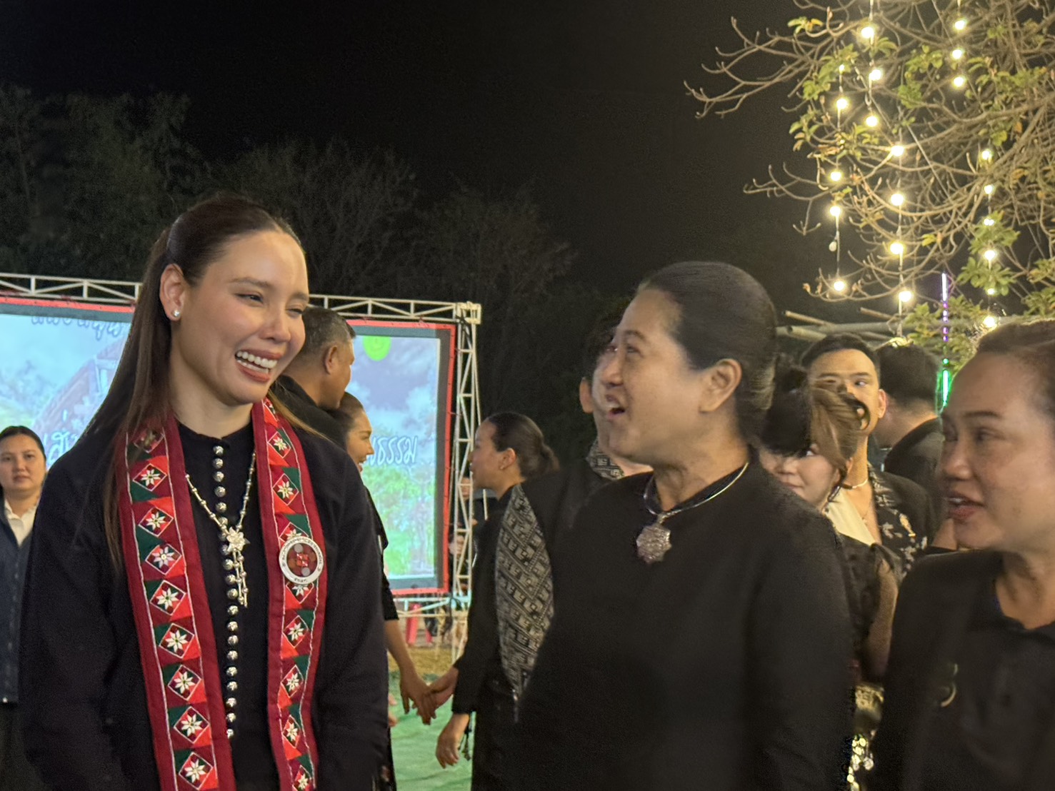 รมว.วัฒนธรรม &nbsp;เปิดงานวัฒนธรรมชาติพันธุ์ &ldquo;ข้าวใหม่ ปลามัน สืบสานตำข้าวเม่า ภูมิปัญญาเก่าไทยทรงดำ&rdquo;&nbsp;