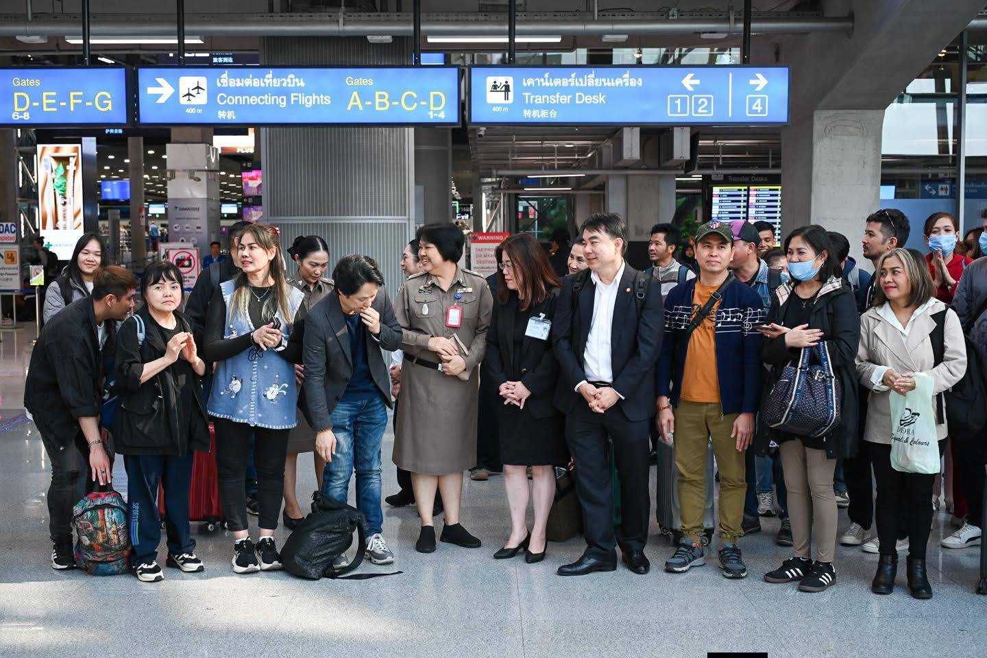 รองปลัดกระทรวงแรงงาน ให้การต้อนรับคนไทยจำนวน 34 คน