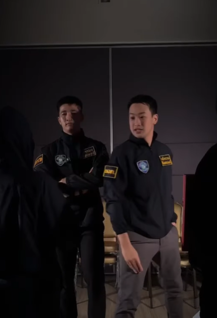 เมื่อวันนี้ เมนเทอร์เติ้กกับเมนเทอร์แบงค์เข้าห้องดำ มาดูกันว่า จะตัดสองไหม?