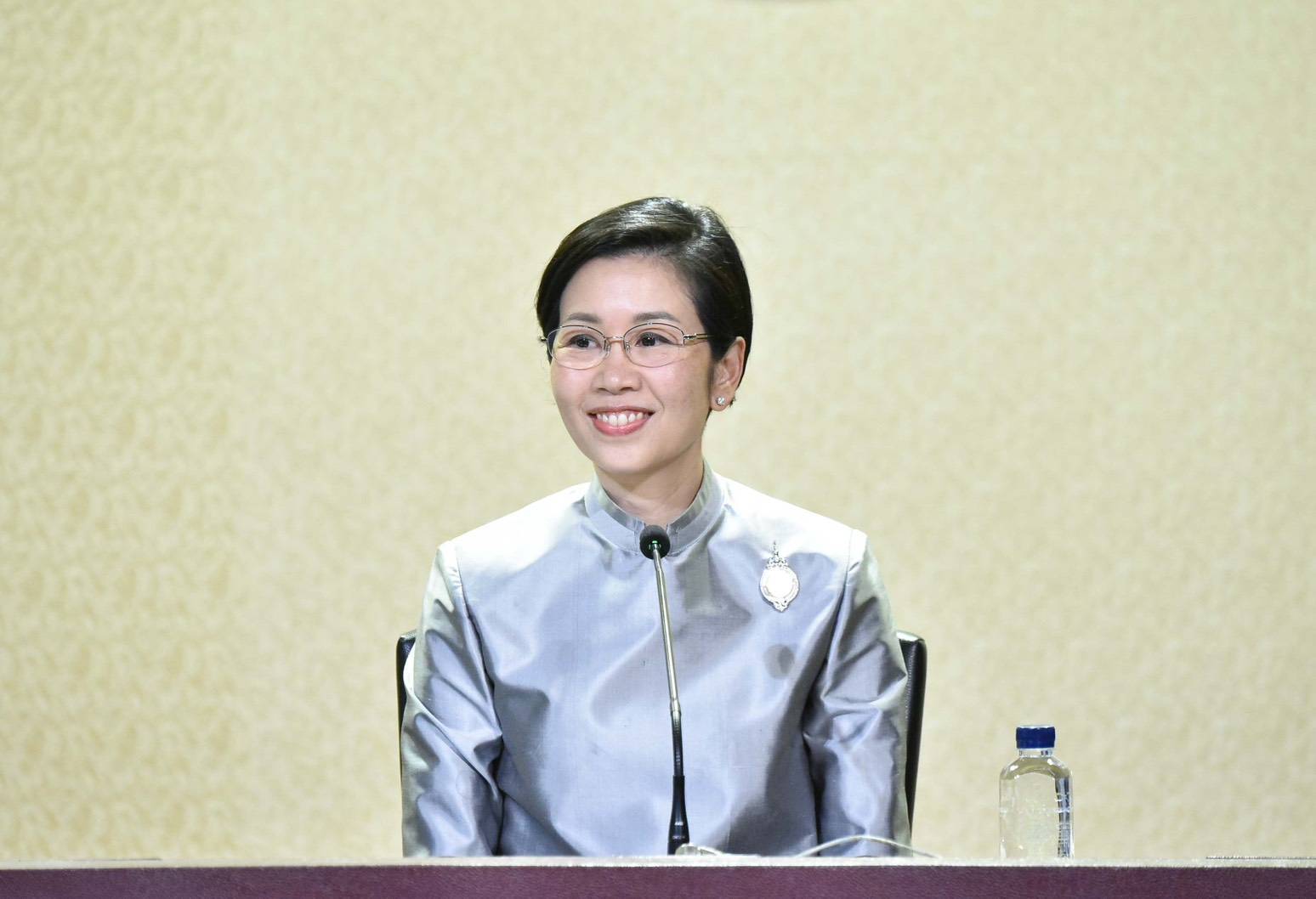 โฆษกรัฐบาล รายงานการขับเคลื่อนจังหวัดชายแดนใต้ 1 เดือนแรกของรัฐบาล ทั้งการศึกษาถึงพูดคุยสันติสุข