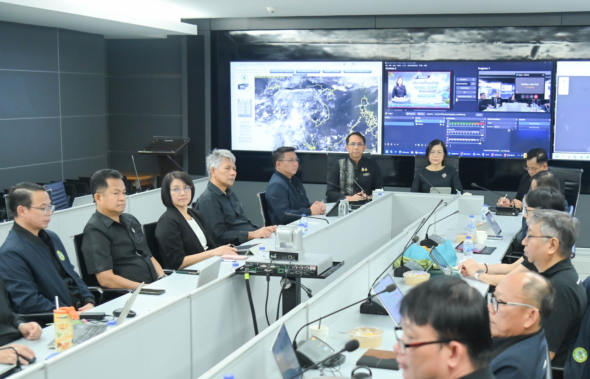 กรมอุตุนิยมวิทยาแถลงเข้าสู่ฤดูฝนปี 2569 คาดปริมาณฝนน้อยกว่าปีก่อน เฝ้าระวังฝนตกหนักและคลื่นลมแรงช่วงเริ่มต้นฤดู