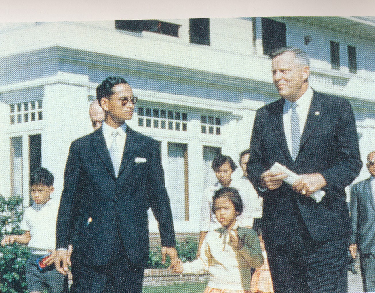 พระพันปีหลวงกับการเสด็จฯ เยือนรัฐฮาวาย สหรัฐอเมริกา ๑๙ มิถุนายน ๒๕๐๓