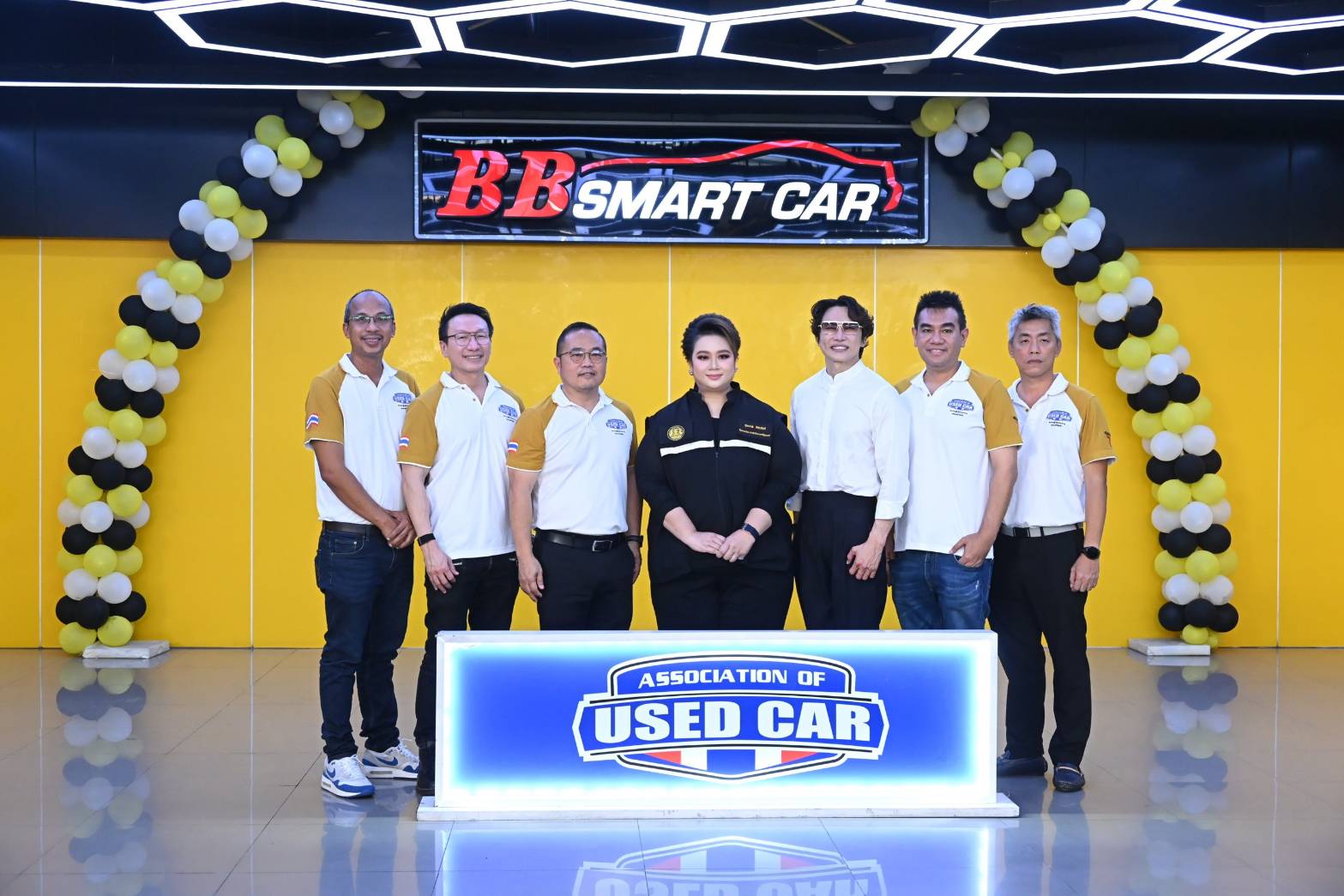 "ศุภมาส" ลุยเต็นท์รถมือสองกลางกรุง คุมฉลาก-ใบเสร็จ-สัญญา ชู 4 สิทธิเลิกสัญญา ดับฝันเต็นท์รถหัวหมอ "กรอไมล์ ปิดข้อมูลรถ"